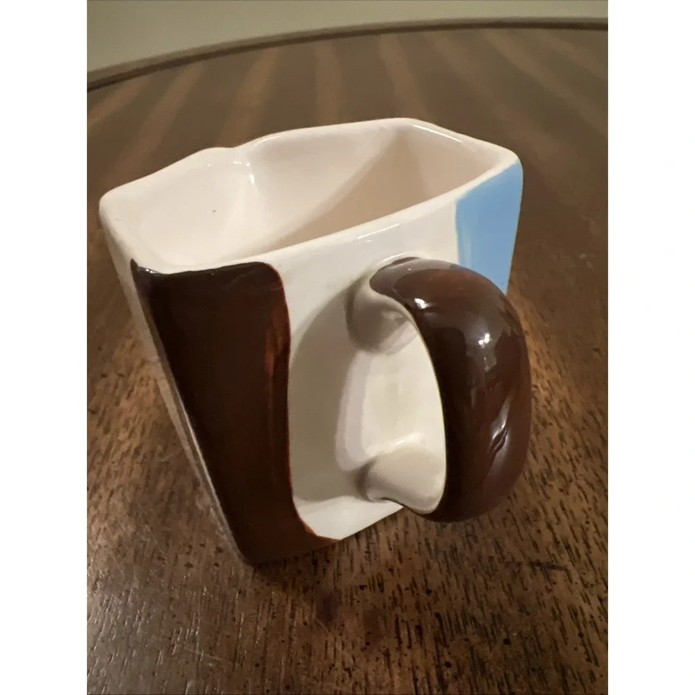 Hues N Brews 5 pc Nesting Tea/Coffee/Espresso set creamer pot cup/mug brown retr